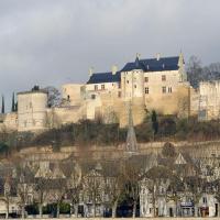 Ch chinon